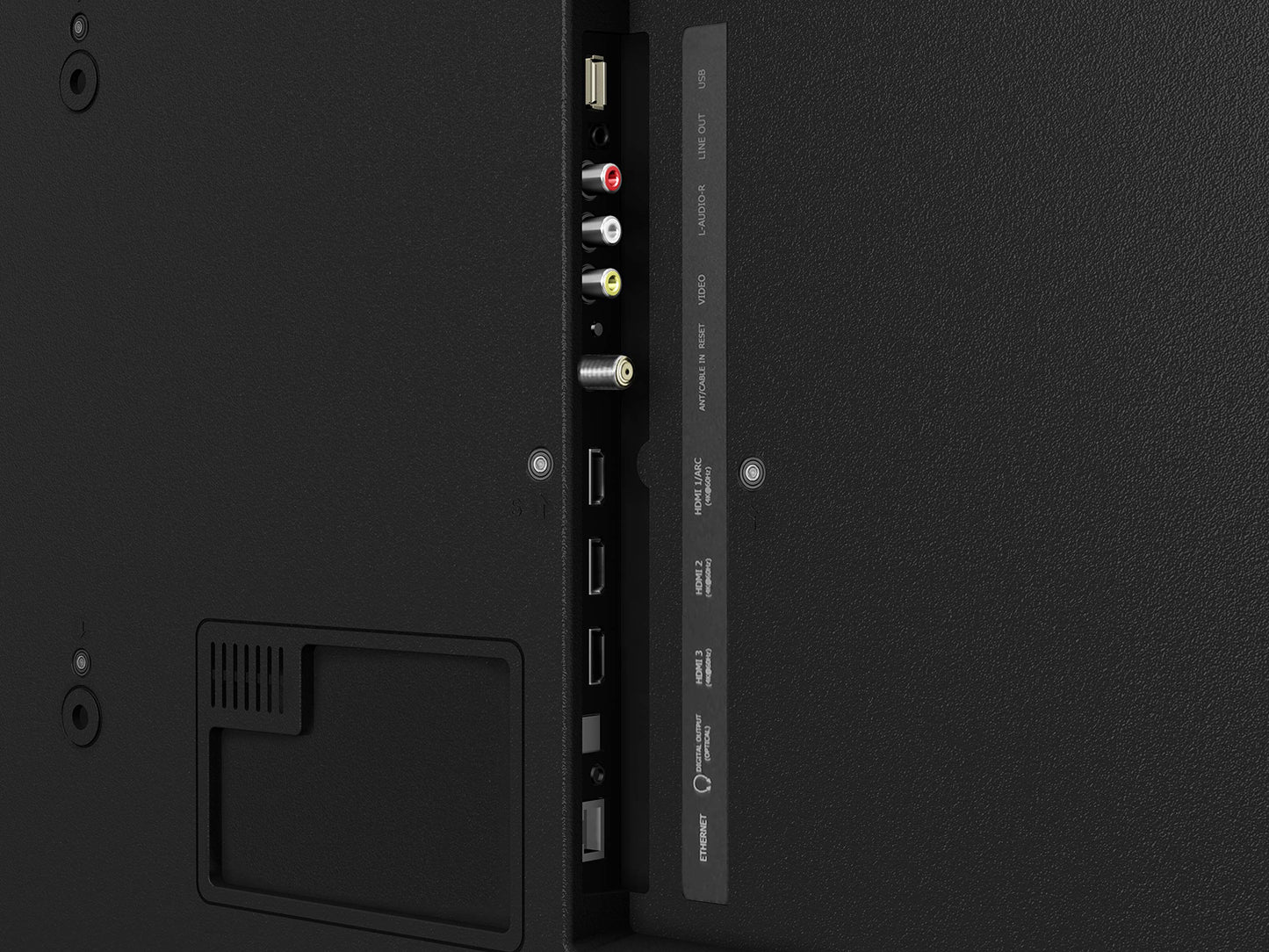 Hisense 43" R7E 4K Roku Smart LED TV: HDR, Motion Rate 120, Alexa, 2019 Model[](https://www.amazon.com/Hisense-43R7E-43-inch-Ultra-Smart/dp/B07HR1J1F2)